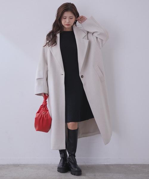 vis-`a-vis（ビサビ）の「【WEB限定】クラシカル肩釦ニットミニ丈ワンピース（ワンピース・レディース・レッド/キナリ/ブラック・M/S）」の12枚目の写真