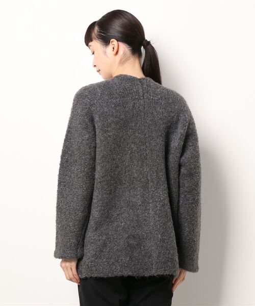 ulu(ウル)の「Original poodle shaggy wool knit cardigan(ニット/セーター・レディース・チャコール・FREE)」の4枚目の写真