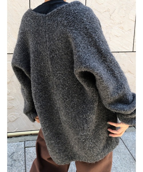 ulu(ウル)の「Original poodle shaggy wool knit cardigan(ニット/セーター・レディース・チャコール・FREE)」の13枚目の写真