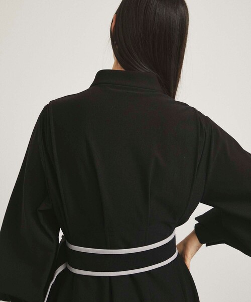 CITY TOKYO（シティトウキョウ）の「パイピング4WAYストレッチドレス（ワンピース・レディース・ベージュ/ブラック・FREE）」の9枚目の写真