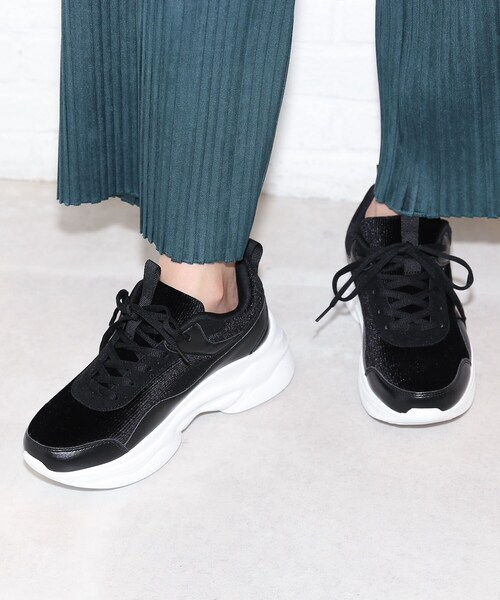 DRESKIP(ドレスキップ)の「◆コーデュロイスニーカー(スニーカー・レディース・ブラック/サンドベージュ・35/45/25)」の8枚目の写真