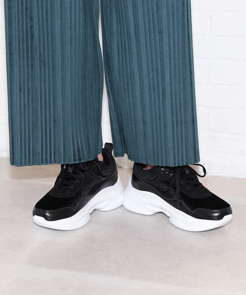 DRESKIP(ドレスキップ)の「◆コーデュロイスニーカー(スニーカー・レディース・ブラック/サンドベージュ・35/45/25)」の9枚目の写真