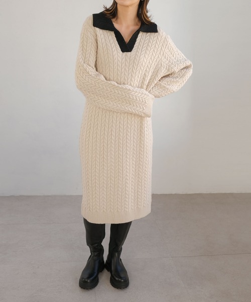 ANDJ(アンドジェイ)の「【ANDJ MADE】ケーブル編みバイカラーポロ襟ニットワンピース(ワンピース・レディース・オフホワイト・M)」の4枚目の写真