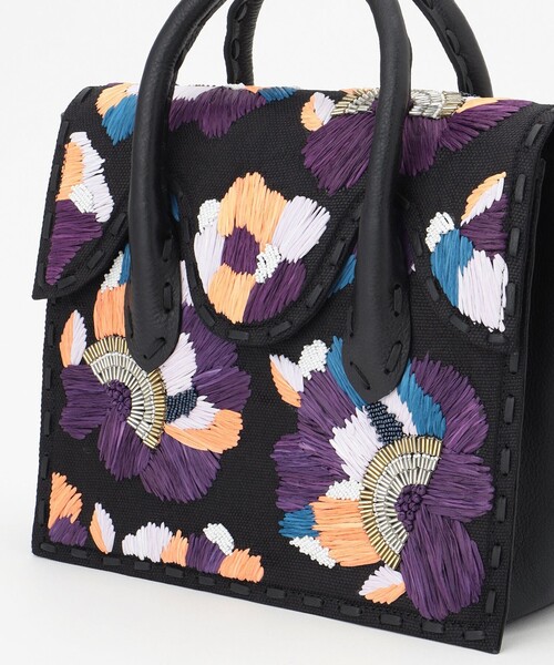 CARVING TRIBES（カービングトライブス）の「Maestra ME9（ハンドバッグ・レディース・ブラック/ベージュ・FREE）」の6枚目の写真