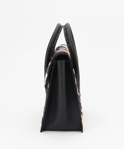 CARVING TRIBES（カービングトライブス）の「Maestra ME9（ハンドバッグ・レディース・ブラック/ベージュ・FREE）」の4枚目の写真