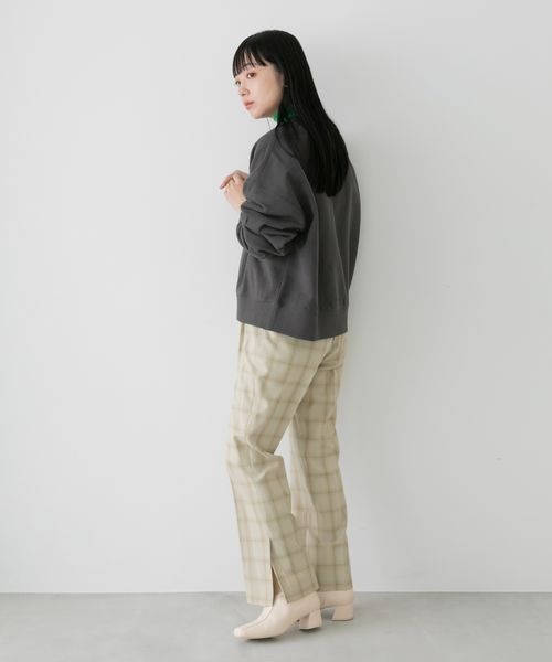 LOWRYS FARM（ローリーズファーム）の「ＬＡＮＡＴＥＣキノウスリットパンツ　257848（その他パンツ・レディース・アイボリー/ブラウン/ベージュ系その他/グリーン系その他・MEDIUM/LARGE）」の6枚目の写真