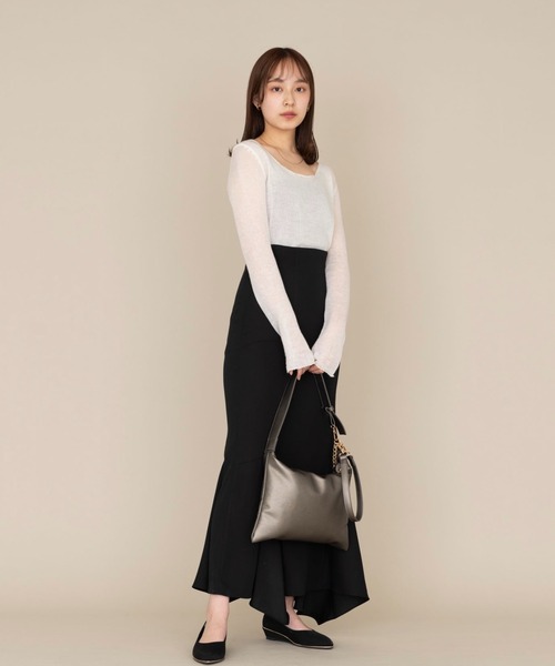 NEUNA（ヌナ）の「【4way】【普段使いにもオケージョンにも◎】ゴールドチェーン/ヴィーガンレザーショルダーバッグ（ショルダーバッグ・レディース・ホワイト/ブラック/シルバー・FREE）」の11枚目の写真