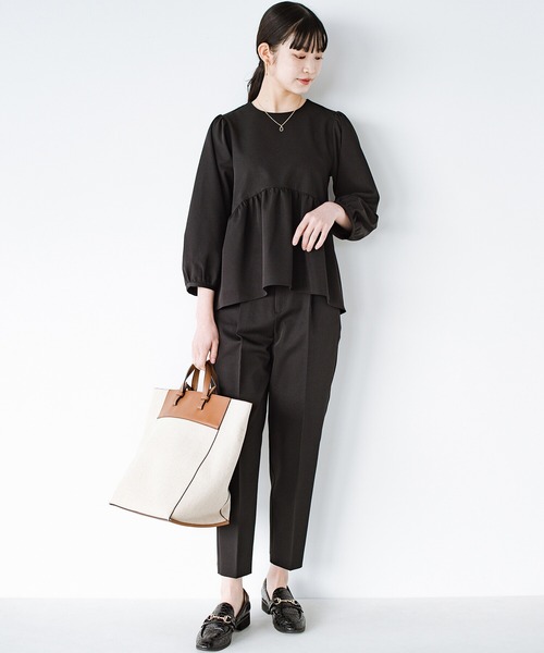 haco!（ハコ）の「これさえあればきちんとシーンも普段遣いもオールマイティー！撥水加工の大人かわいいギャザートップス by que made me（シャツ/ブラウス・レディース・ブラック/ベージュ/ネイビー・SMALL/MEDIUM/LARGE/X-LARGE）」の17枚目の写真