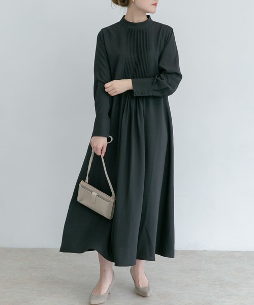 URBAN RESEARCH ROSSO WOMEN(アーバンリサーチ ロッソ)の「フロントピンタックワンピース(ワンピース・レディース・ブラック/ベージュ/ピンク・FREE)」の9枚目の写真