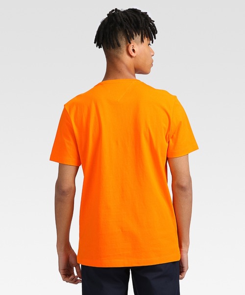 TOMMY HILFIGER(トミーヒルフィガー)の「【オンライン限定】スクエアロゴTシャツ(Tシャツ/カットソー・メンズ・ホワイト/ライトブルー/カーキ/ブラック/ネイビー/オレンジ・MEDIUM/SMALL/LARGE/X-LARGE/XX-LARGE)」の7枚目の写真