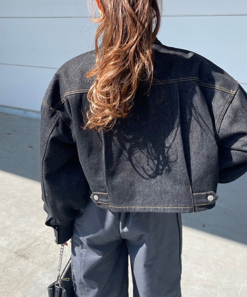 Ezick(エジック)の「ワンウォッシュショートGジャン(デニムジャケット・レディース・ブラック・FREE)」の18枚目の写真