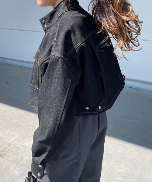 Ezick(エジック)の「ワンウォッシュショートGジャン(デニムジャケット・レディース・ブラック・FREE)」の17枚目の写真