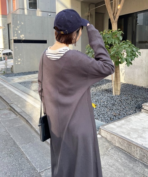 DISCOAT（ディスコート）の「【前後2WAY】リブカットワンピース（ワンピース・レディース・チャコールグレー/ホワイト系その他/グレイッシュベージュ・FREE）」の17枚目の写真