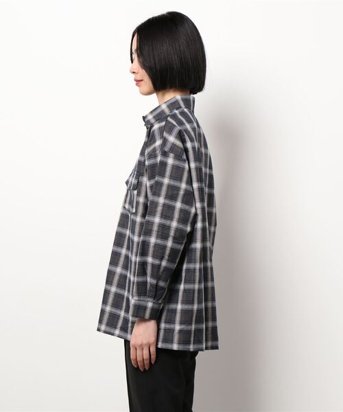 ANAP（アナップ）の「オーバーサイズチェックシャツ（シャツ/ブラウス・レディース・ベージュ/ブラック/アイボリー・FREE）」の20枚目の写真