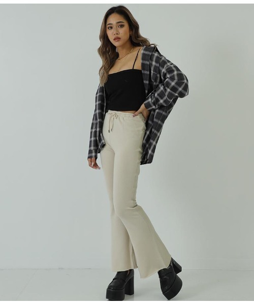 ANAP（アナップ）の「オーバーサイズチェックシャツ（シャツ/ブラウス・レディース・ベージュ/ブラック/アイボリー・FREE）」の8枚目の写真