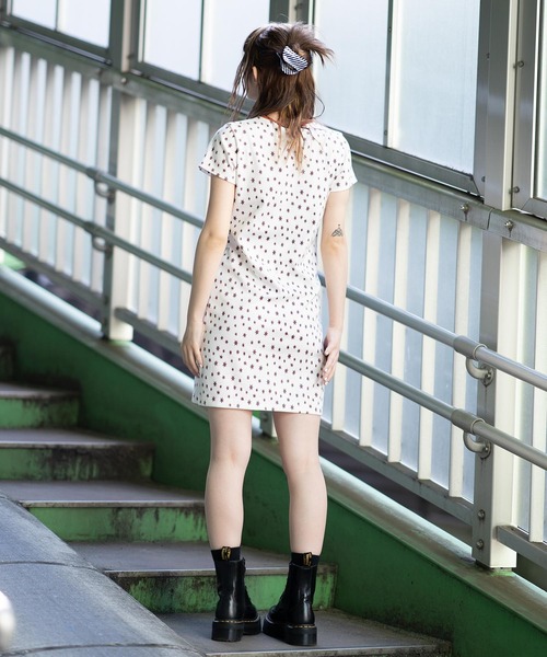 X-girl（エックスガール）の「CLAW CLIP（バレッタ/ヘアクリップ・レディース・ブラック/ベージュ/ブルー・ONE SIZE）」の19枚目の写真