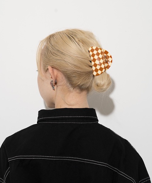 X-girl（エックスガール）の「CLAW CLIP（バレッタ/ヘアクリップ・レディース・ブラック/ベージュ/ブルー・ONE SIZE）」の12枚目の写真