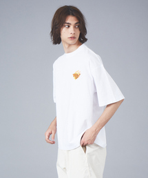 【BADBOY / バッドボーイ】BADBOYCLUB ファイヤーパターン ロゴ Tシャツ