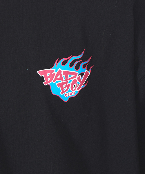 BAD BOY（バッドボーイ）の「【BADBOY / バッドボーイ】BADBOYCLUB ファイヤーパターン ロゴ Tシャツ（Tシャツ/カットソー・メンズ・ホワイト/ライトブルー/ブラック・M/L）」の21枚目の写真