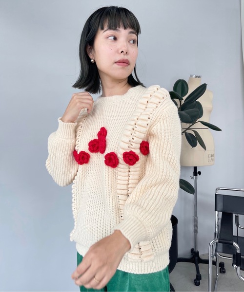 SANSeLF（サンセルフ）の「フリルフラワーニットトップス