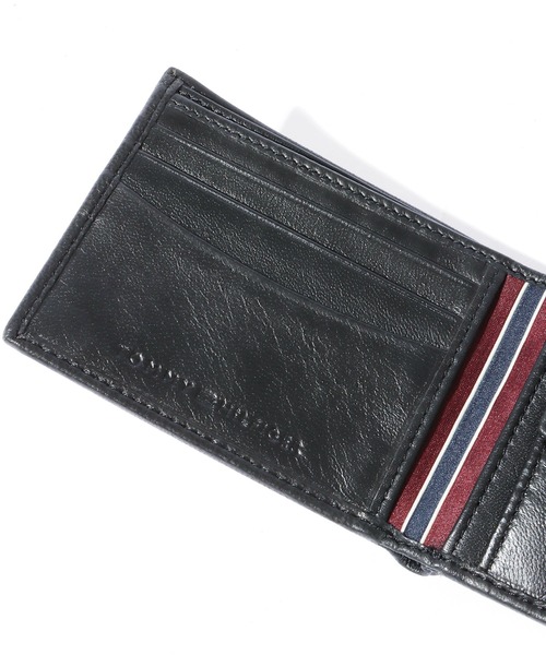 TOMMY HILFIGER(トミーヒルフィガー)の「Tommy Hilfiger/トミーヒルフィガー Passcase coin wallet 財布(財布・メンズ・ブラック・FREE)」の2枚目の写真