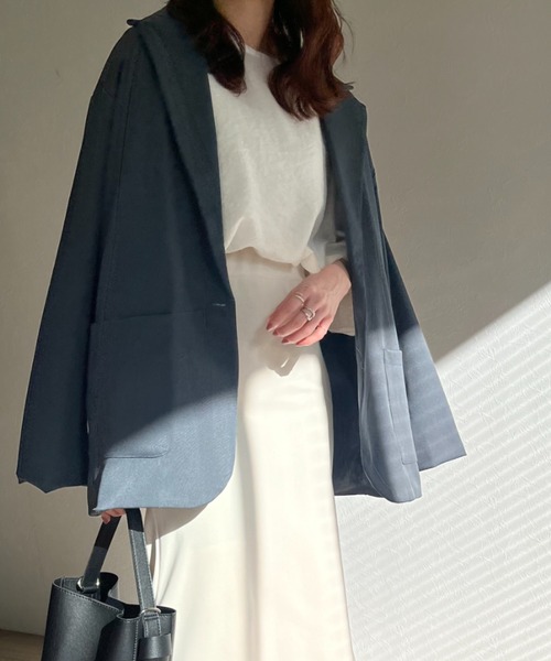 ISOOK（アイスー）の「【ZOZOTOWN限定】Single tailored jacket / シングルテーラードジャケット（テーラードジャケット・レディース・ベージュ/チャコール・FREE）」の9枚目の写真