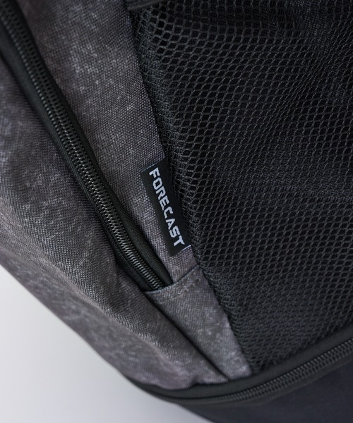 FORECAST(フォーキャスト)の「【FORECAST】アクティブバックパック20L リュックサック デイパック 通勤・通学 旅行 ジム アウトドア キャンプ 15inch以下PC収納可シューズ収納付き 9120(バックパック/リュック・メンズ・ブラック/グレー・FREE)」の7枚目の写真