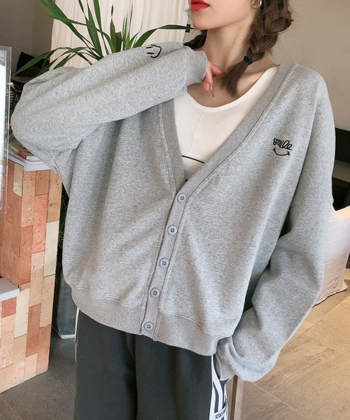 meJane(ミージェーン)の「smillロゴBIGシルエットスウェットカーディガン【ZOZOTOWN限定】(カーディガン/ボレロ・レディース・ホワイト/グレー/ピンク/ロイヤルブルー・FREE)」の9枚目の写真