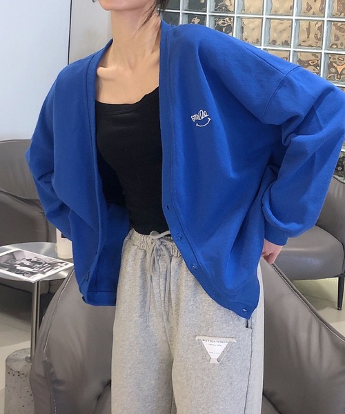 meJane(ミージェーン)の「smillロゴBIGシルエットスウェットカーディガン【ZOZOTOWN限定】(カーディガン/ボレロ・レディース・ホワイト/グレー/ピンク/ロイヤルブルー・FREE)」の12枚目の写真