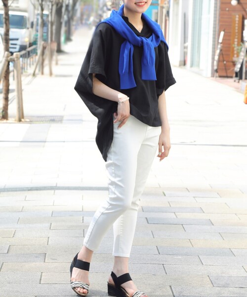 SHOO・LA・RUE（シューラルー）の「◆【接触冷感/洗濯機可/S-LL】裏ひんやりデニムスキニー（デニムパンツ・レディース・ブラック/ブルー/ダークネイビー/ホワイト系・10/01/03/04/05/02）」の8枚目の写真