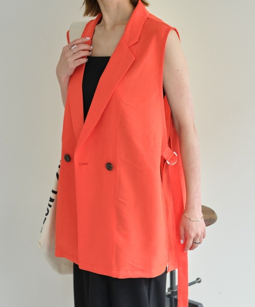 COLONY 2139（コロニートゥーワンスリーナイン）の「新色追加 / リネンライクサイドオープンテーラードベスト / オープンサイドジレ（ベスト・レディース・ブラック/アイボリー/オレンジ・FREE）」の7枚目の写真