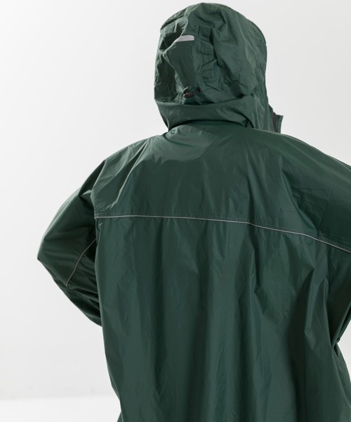 URBAN RESEARCH(アーバンリサーチ)の「『WEB限定』w.p.c レインバイシクルスリーブポンチョ(ポンチョ・レディース・ベージュ/ピンク/グリーン・FREE)」の6枚目の写真