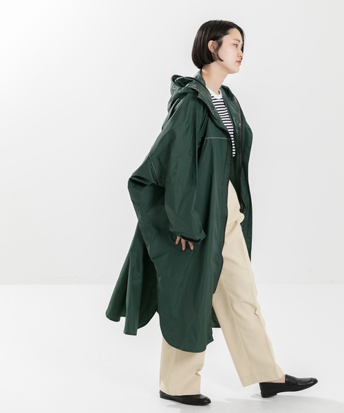 URBAN RESEARCH(アーバンリサーチ)の「『WEB限定』w.p.c レインバイシクルスリーブポンチョ(ポンチョ・レディース・ベージュ/ピンク/グリーン・FREE)」の9枚目の写真