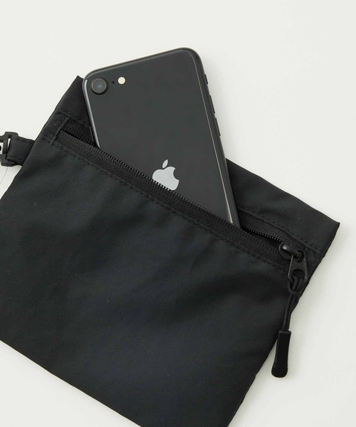 ADAM ET ROPE'(アダムエロペ)の「【TOOLIGHT】マルチベルトバッグ(ボディバッグ/ウエストポーチ・メンズ・カーキ/ダークブラウン/ブラック・FREE)」の13枚目の写真