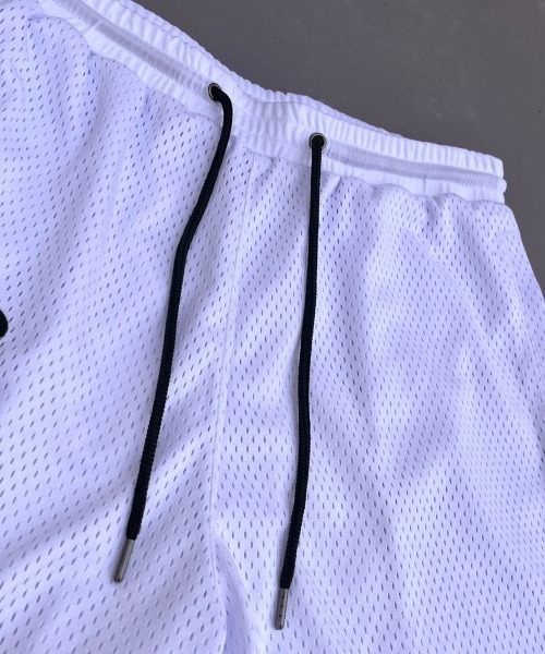 XU（エックスユー）の「【XU×BLANKY JET/ブランキージェット】good bye hiphop MESH SHORTS/メッシュショーツ ハーフパンツ セットアップ 90年代 00年代 オーバーサイズ ホッケーセットアップ（その他パンツ・メンズ・ホワイト/ブラック・L/XL）」の13枚目の写真