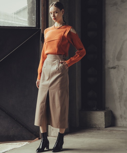 Cheek（チーク）の「レザータイトスカート（スカート・レディース・ブラック/ブラウン/ベージュ・SMALL/MEDIUM）」の4枚目の写真