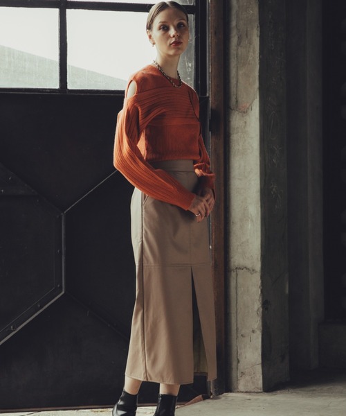 Cheek（チーク）の「レザータイトスカート（スカート・レディース・ブラック/ブラウン/ベージュ・SMALL/MEDIUM）」の7枚目の写真