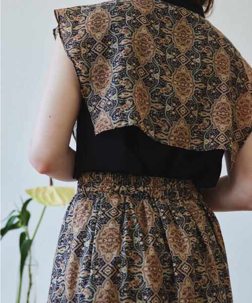 idem（イデム）の「paisley collar blouse/ペイズリーノースリブラウス（シャツ/ブラウス・レディース・ブラック/ブルー・FREE）」の13枚目の写真
