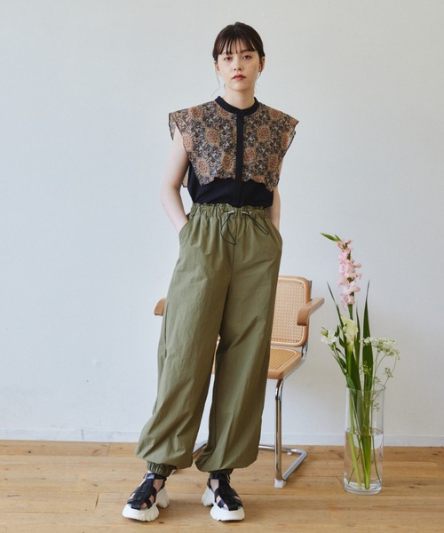 idem（イデム）の「paisley collar blouse/ペイズリーノースリブラウス（シャツ/ブラウス・レディース・ブラック/ブルー・FREE）」の21枚目の写真