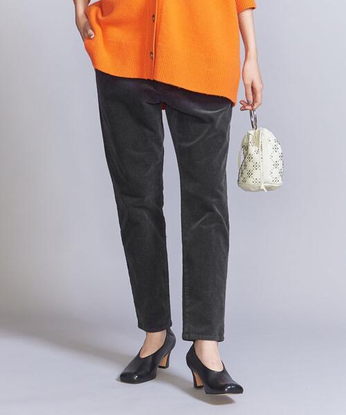 BEAUTY&YOUTH UNITED ARROWS(ビューティーアンドユースユナイテッドアローズ)の「【WEB限定】ピマコットン コーデュロイ テーパードパンツ -ウォッシャブル-(その他パンツ・レディース・ライトブルー/オフホワイト/ライム/ダークグレー/コバルトブルー・S/M/L)」の2枚目の写真