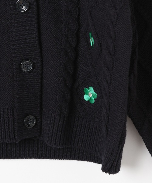 LOWRYS FARM（ローリーズファーム）の「フラワーシシュウニットカーディガン　356924（カーディガン/ボレロ・キッズ・アイボリー/ネイビー/オレンジ・110cm/120cm/130cm/140cm/150cm）」の7枚目の写真