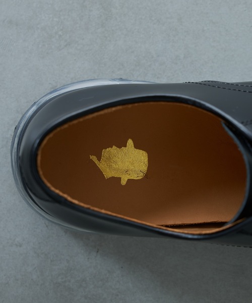 Tomo & Co（トモアンドシーオー）の「【Tomo&Co × Lui’s / トモアンドシーオー × ルイス】別注 ポストマンクッショニングソールシューズ（ドレスシューズ）（ドレスシューズ・メンズ・ブラック・25cm/26cm/27cm）」の6枚目の写真