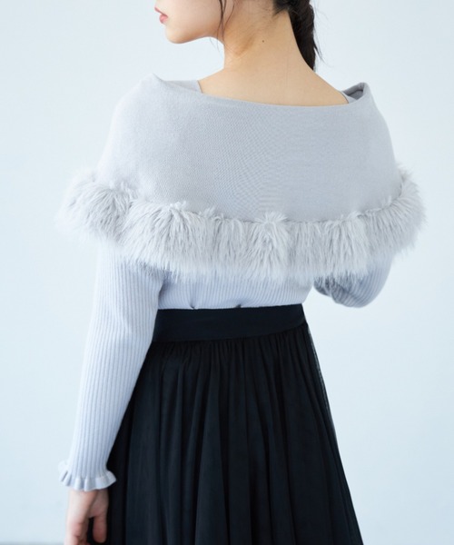 ファー付きケープライク袖口フリルリブニットプルオーバー（ニット/セーター）｜tocco closet（トッコ クローゼット）