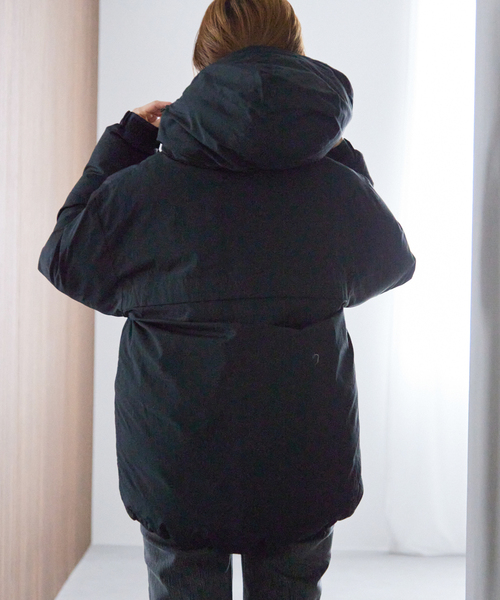 SLOBE IENA（スローブイエナ）の「中綿フードブルゾン（ダウンジャケット/コート・レディース・ブラック/ナチュラル/カーキ・FREE）」の11枚目の写真