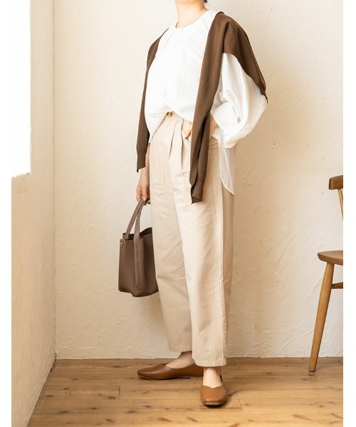 chocomee（チョコミー）の「volume sleeve blouse/ボリュームスリーブブラウス（シャツ/ブラウス・レディース・ホワイト・FREE）」の3枚目の写真