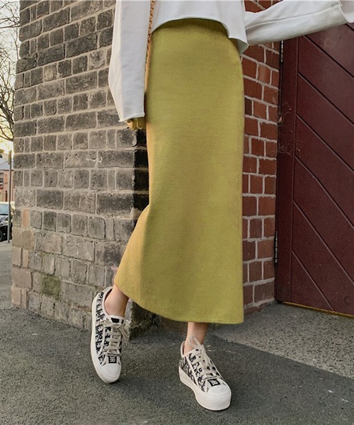 Chaco closet(チャコ クローゼット)の「ニットスリットナロースカート(スカート・レディース・グレー/ブラック/グリーン/パープル・FREE)」の11枚目の写真