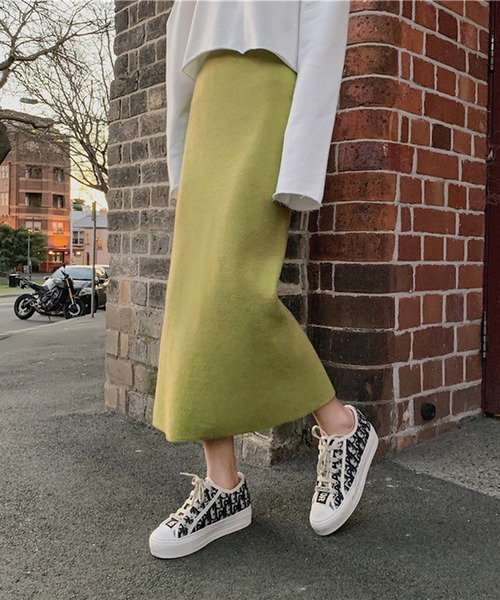 Chaco closet(チャコ クローゼット)の「ニットスリットナロースカート(スカート・レディース・グレー/ブラック/グリーン/パープル・FREE)」の21枚目の写真