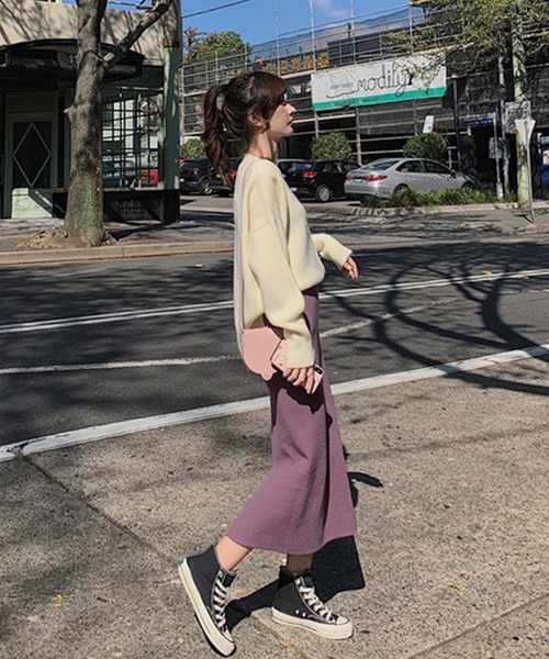 Chaco closet(チャコ クローゼット)の「ニットスリットナロースカート(スカート・レディース・グレー/ブラック/グリーン/パープル・FREE)」の22枚目の写真