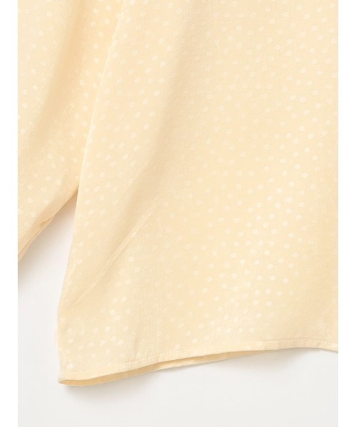 Perfect Suit FActory（パーフェクトスーツファクトリー）の「ドット　リボンタイブラウス　クリーム/グレー/ブラウン（シャツ/ブラウス・レディース・グレー/ブラウン/クリーム・S/M/L）」の13枚目の写真