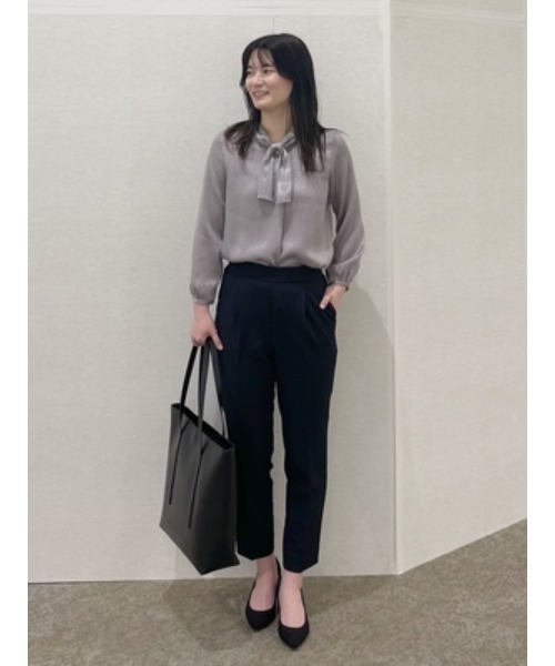 Perfect Suit FActory（パーフェクトスーツファクトリー）の「ドット　リボンタイブラウス　クリーム/グレー/ブラウン（シャツ/ブラウス・レディース・グレー/ブラウン/クリーム・S/M/L）」の22枚目の写真